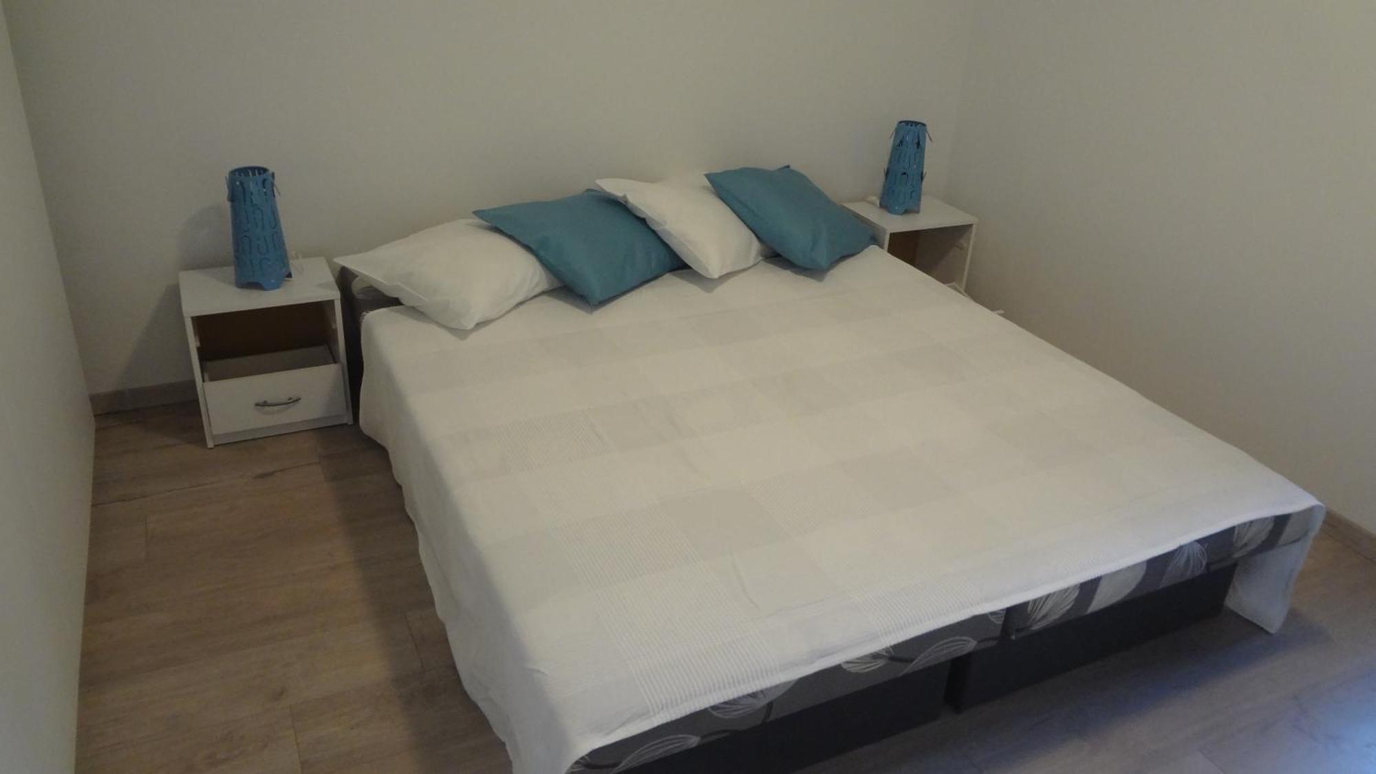 Jana Apartments 2 Bratislava Extérieur photo